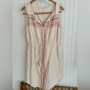 Anthropologie Bohemian Dress Size 4 Cream and Pink Embroidered Midi Dress